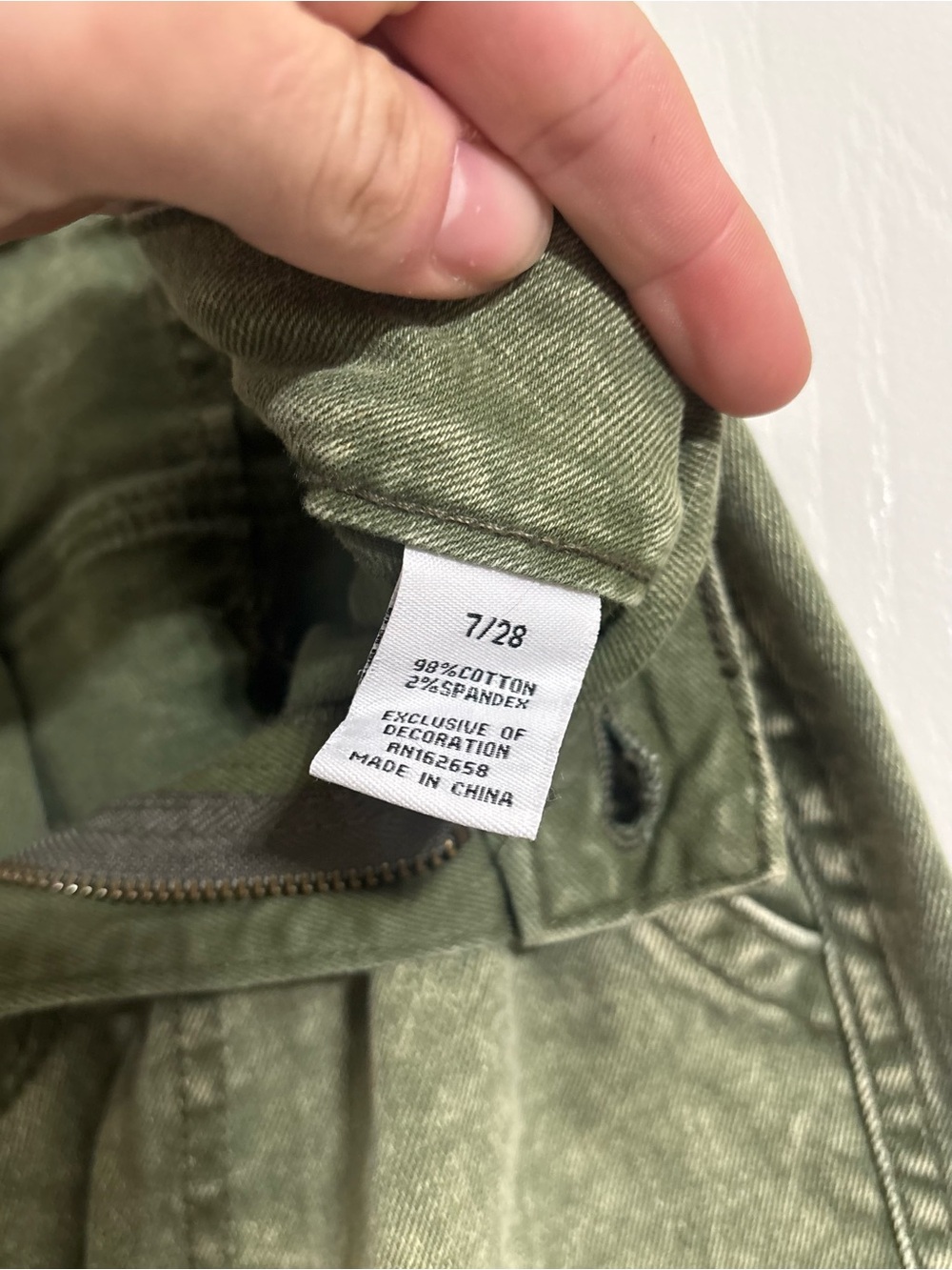 Disclosure Green mineral wash wide leg denim cargo pants EUC like new size 7/28 - Picture 10 of 13